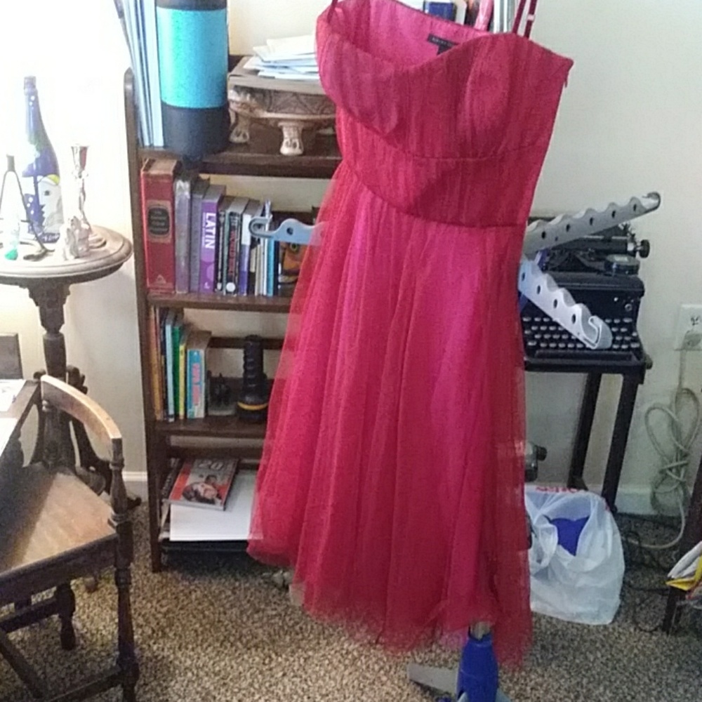 RED DRESSY DRESS, SIZE 0, BANANA REPUBLIC
